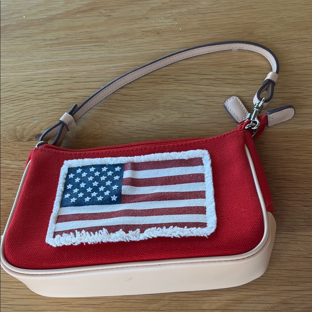 Chic Red and Tan Shoulder Bag with Flag Patch